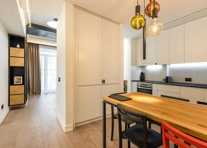 アパートホテル Rosetti One コンスタンツァ