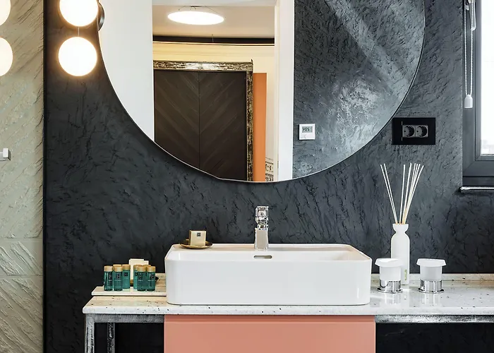 アパートホテル Rosetti One コンスタンツァ