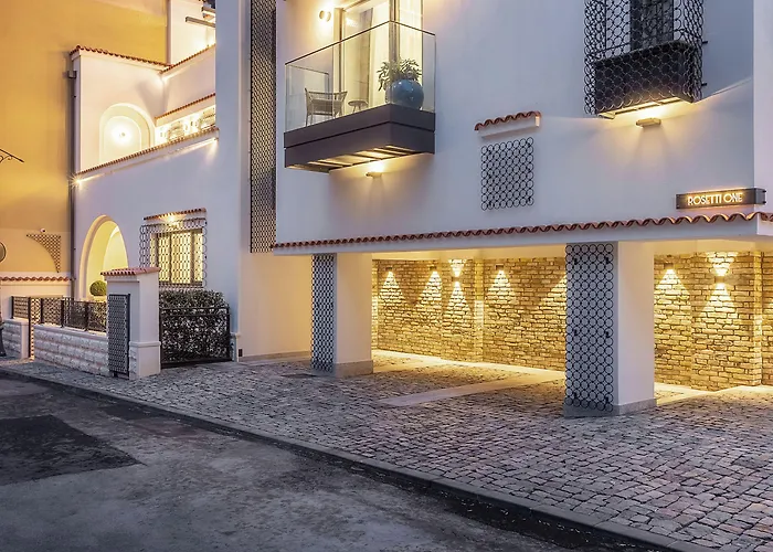 Rosetti One アパートホテル